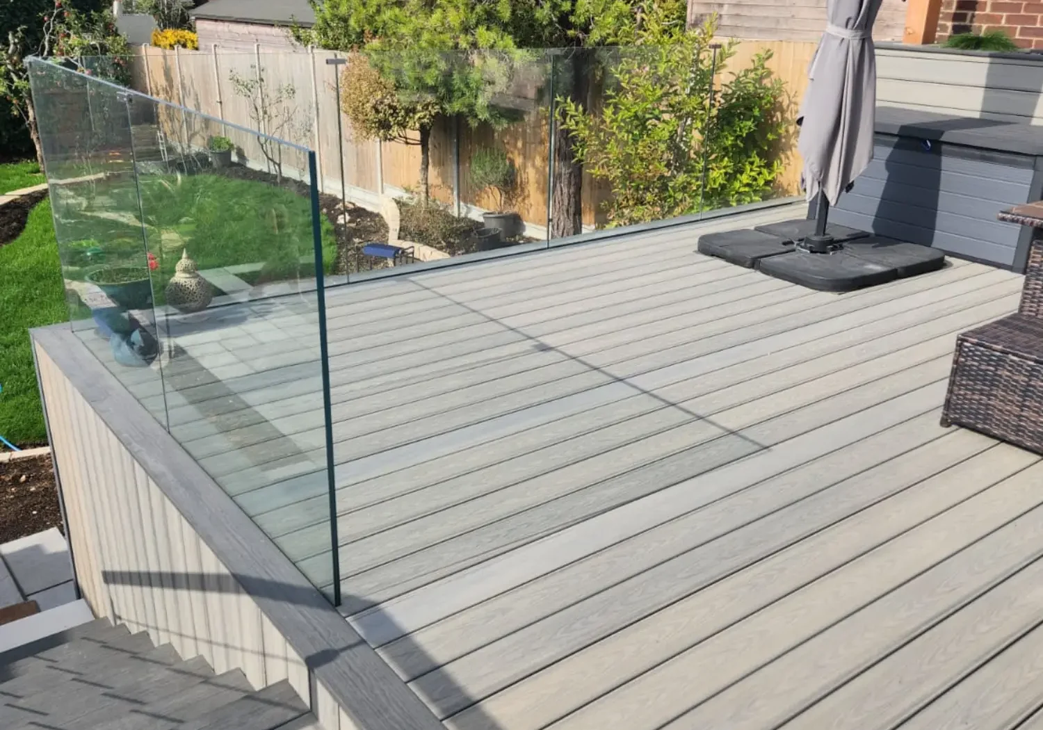 frameless-glass-balustrade-installer-dorset-and-hampshire-minster-balustrades3