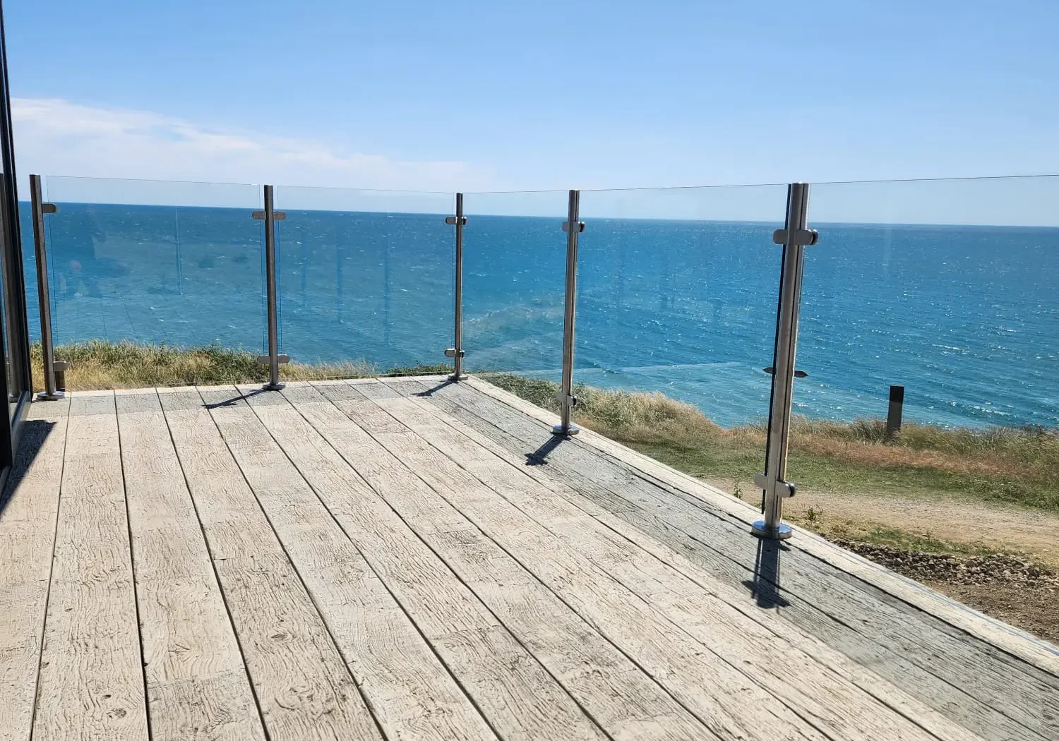 semi-frameless-steel-and-glass-balustrade-installer-dorset-and-hampshire-minster-balustrades6